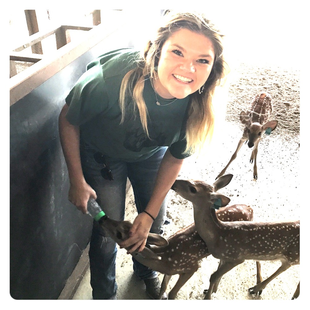 Meet your Posher, Kacy